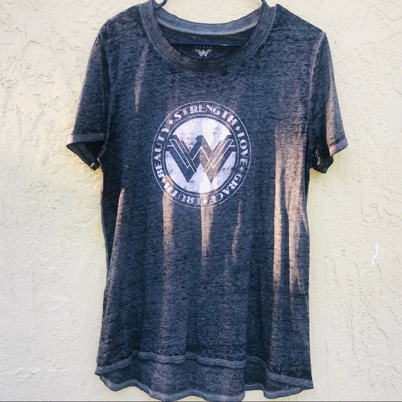Tops - Wonder Woman t-shirt